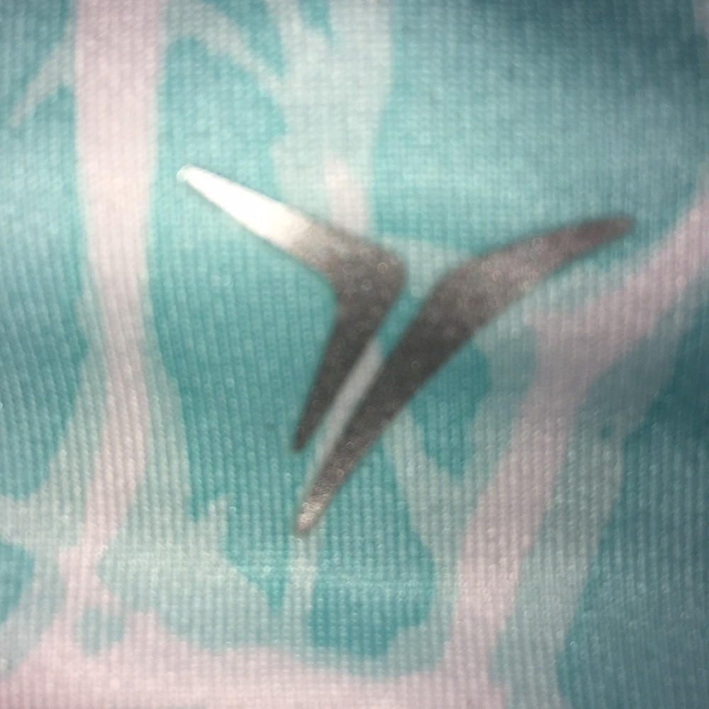 Capris - Picture 3 of 4